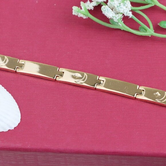 "Rose Gold Moon and Star Bracelet in High Polish Link Design, XPBL1144 - Picture 10 of 12